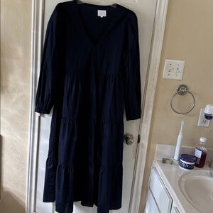 Sundays Deep Blue 100% tiered long sleeve midi dress. EUC